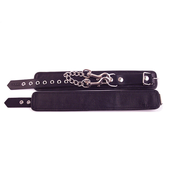 Rouge Ankle Cuffs Black